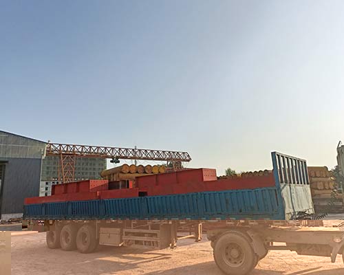 太原馬練營工地裝鋼圍檩